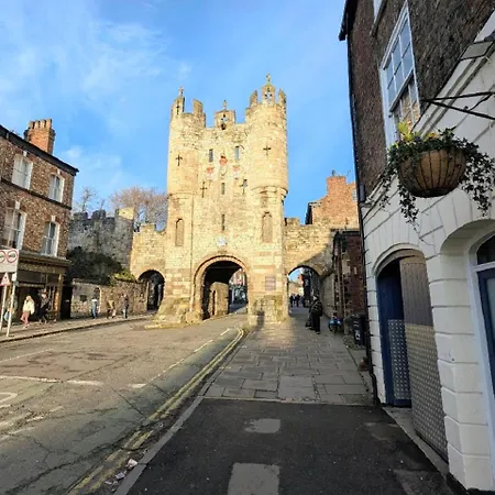 Esk - No 5 Appartement York